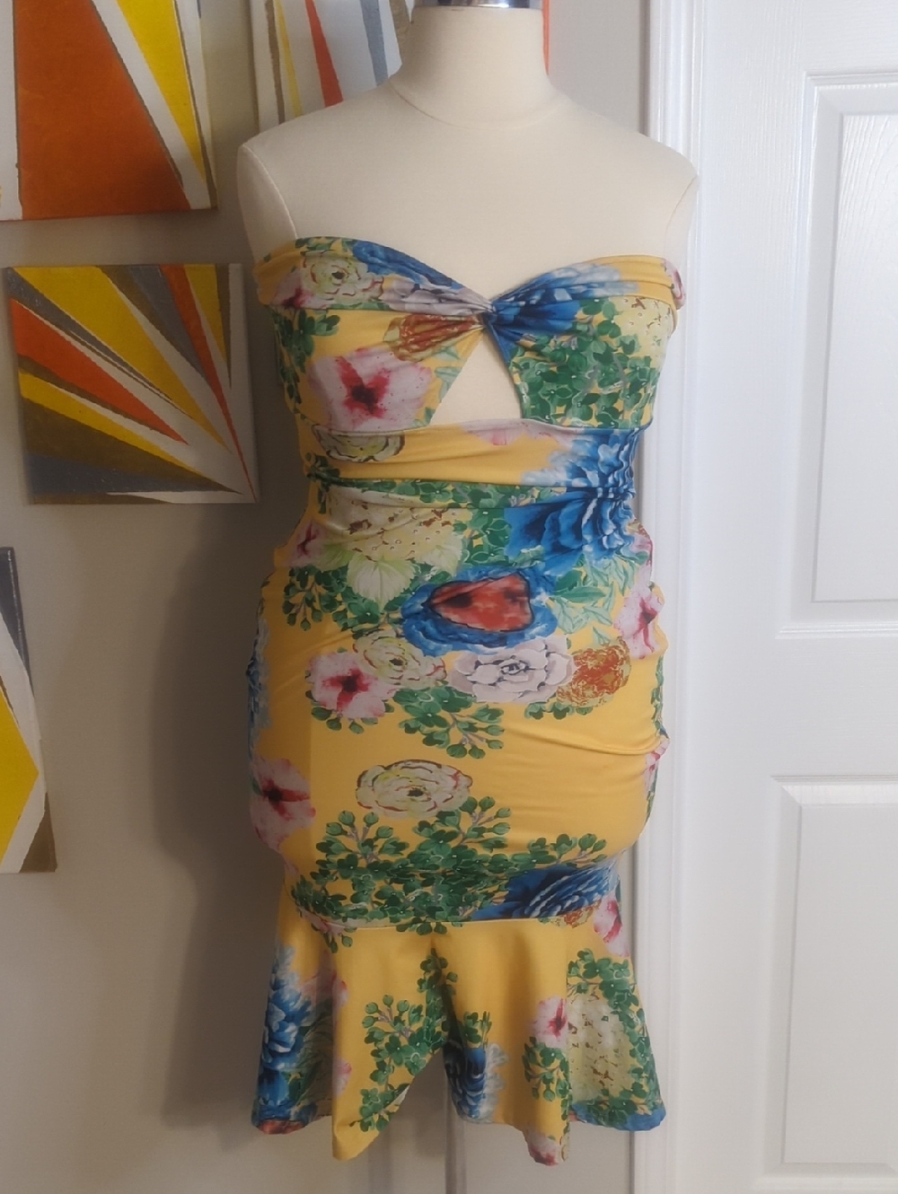 3XL Yellow Floral Strapless Tie-Front Midi Dress